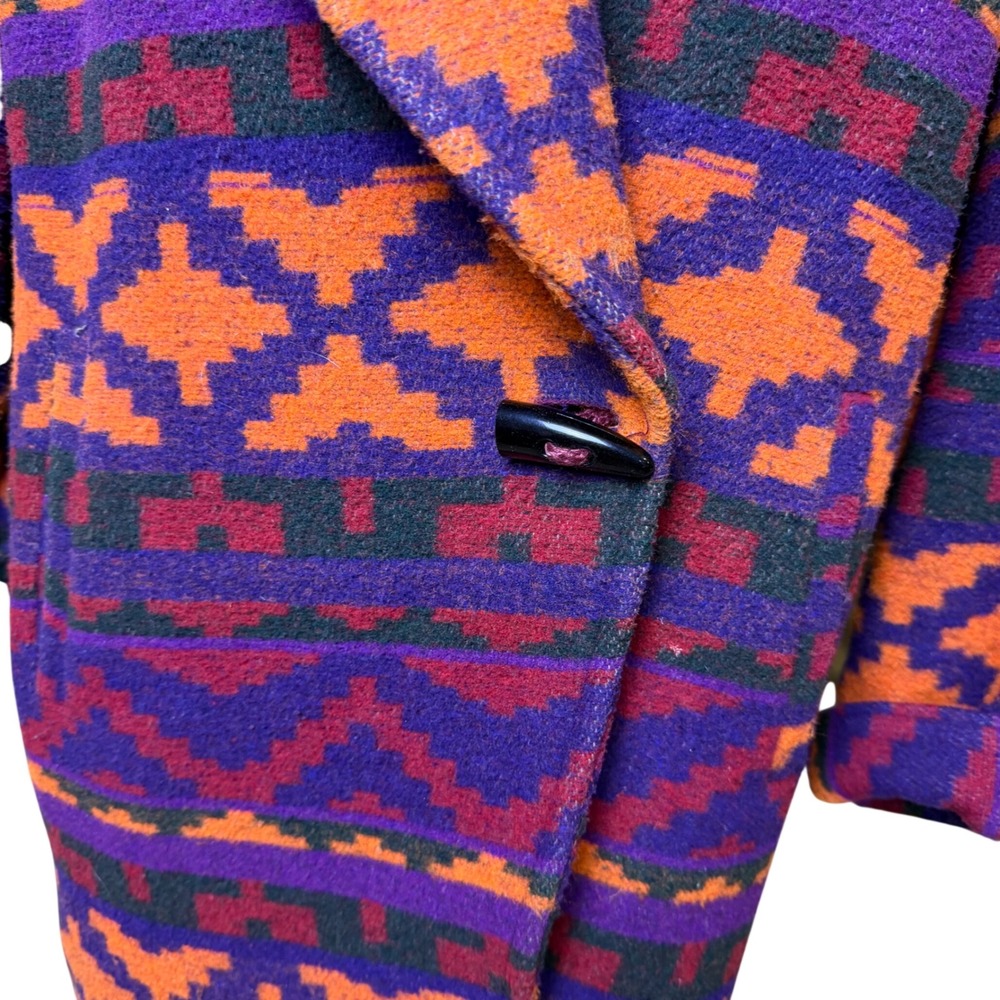 Braetan Vtg‎ Southwestern Geometric Wool Blend Coat Purple Orange Toggle Sz Med - Picture 2 of 13